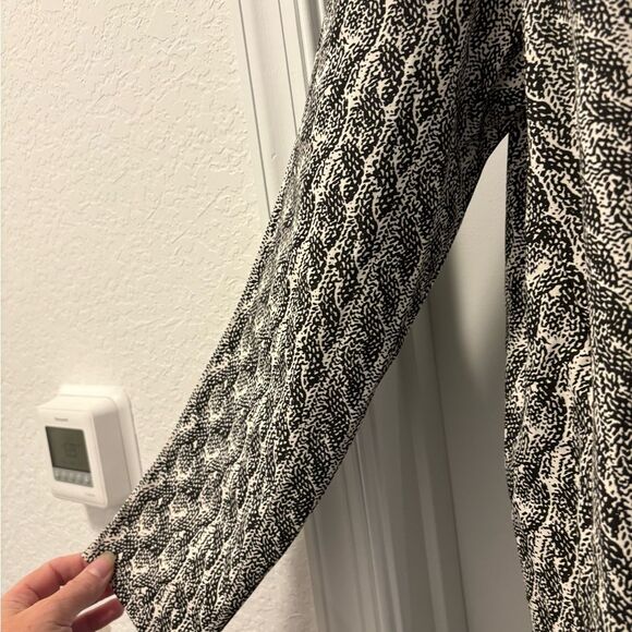 Marla Wynne Women's Black and White Knit Top Size XL - Picture 4 of 5